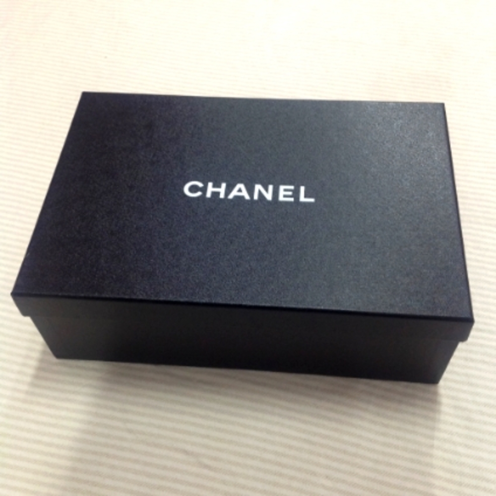 Chanel empty shoebox